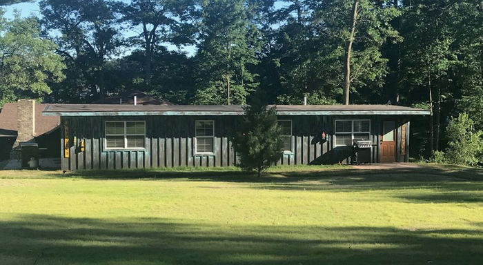 Hobby Crest Resort - From Website (newer photo)